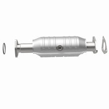 Load image into Gallery viewer, MagnaFlow Conv DF 03-04 Honda Pilot 3.5L OEM - Installation View