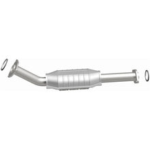 Load image into Gallery viewer, MagnaFlow Conv DF 03-04 Toyota Tundra V8 4.7L Gas - Additional View 13