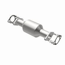 Load image into Gallery viewer, MagnaFlow Conv DF 03-06 Kia Sorento 3.5L rear - Installation View