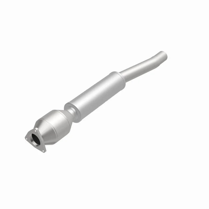 MagnaFlow Conv DF 03-06 VW Phaeton 4.2L DS Rr - Side View