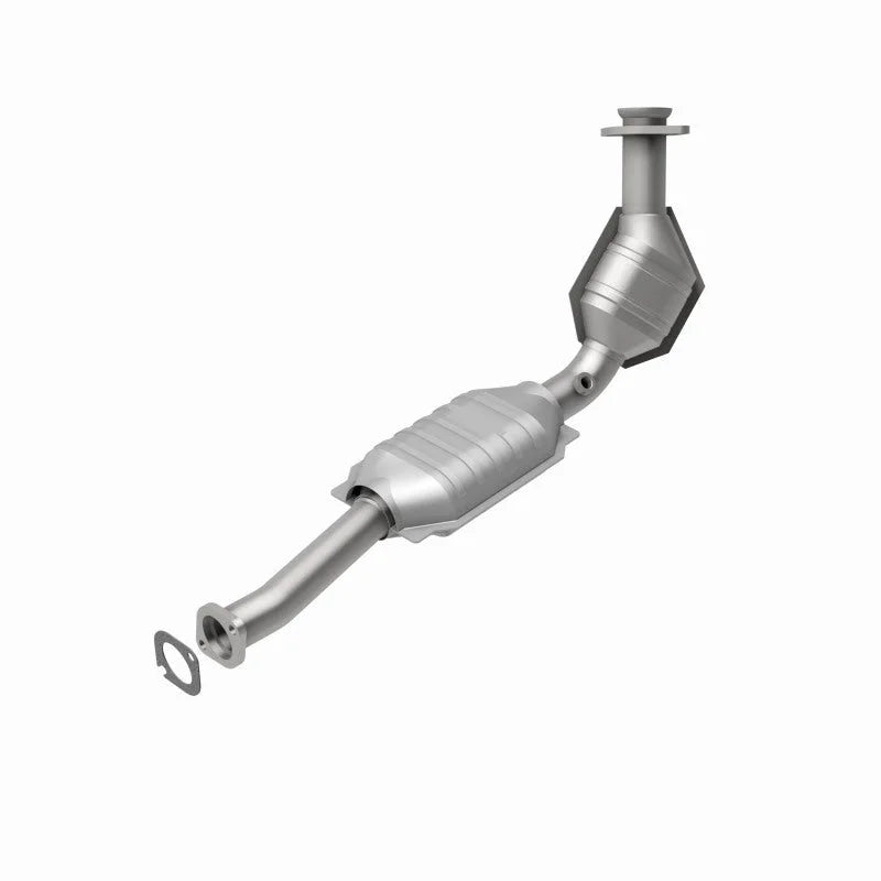 MagnaFlow Conv DF 03-07 Ford-Mercury Driver Side - Installation View