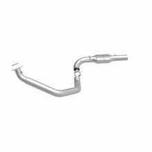 Load image into Gallery viewer, MagnaFlow Conv DF 03-07 GM 2500/3500 D/S OEM - Back View