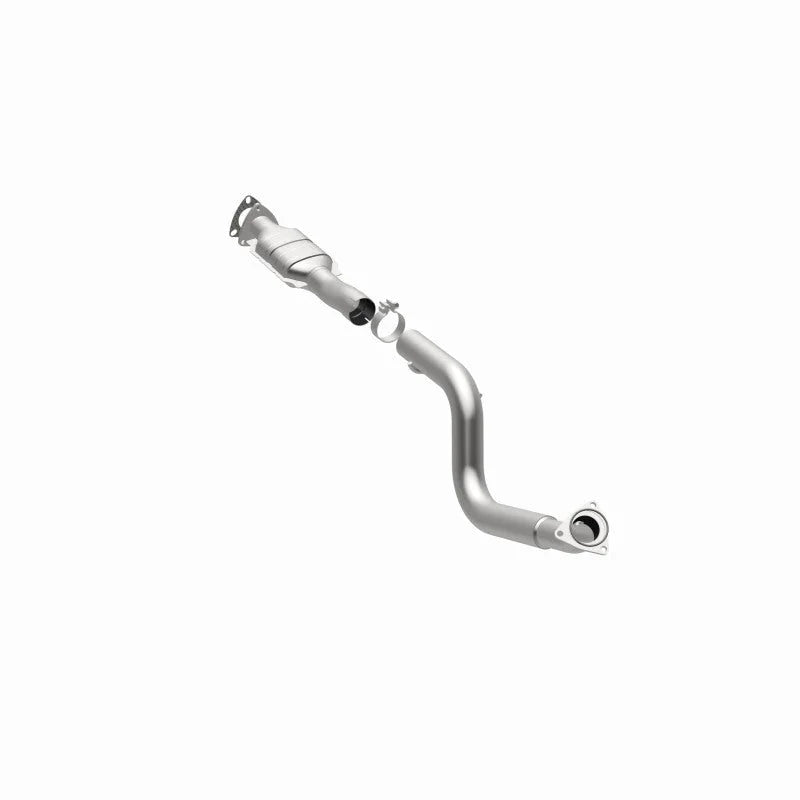 MagnaFlow Conv DF 03-07 GM 2500/3500 P/S OEM - Installation View