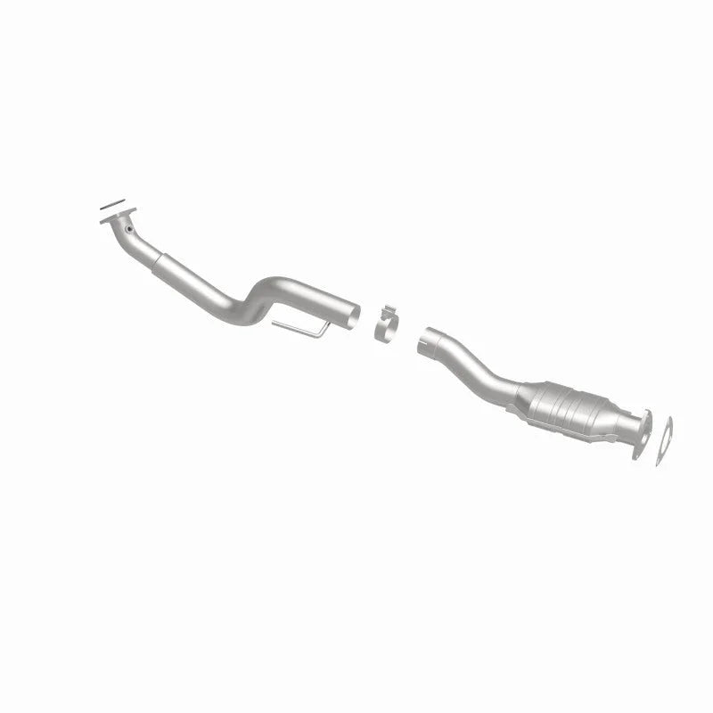 MagnaFlow Conv DF 03-07 GM 2500/3500 Passenger Side - Installation View