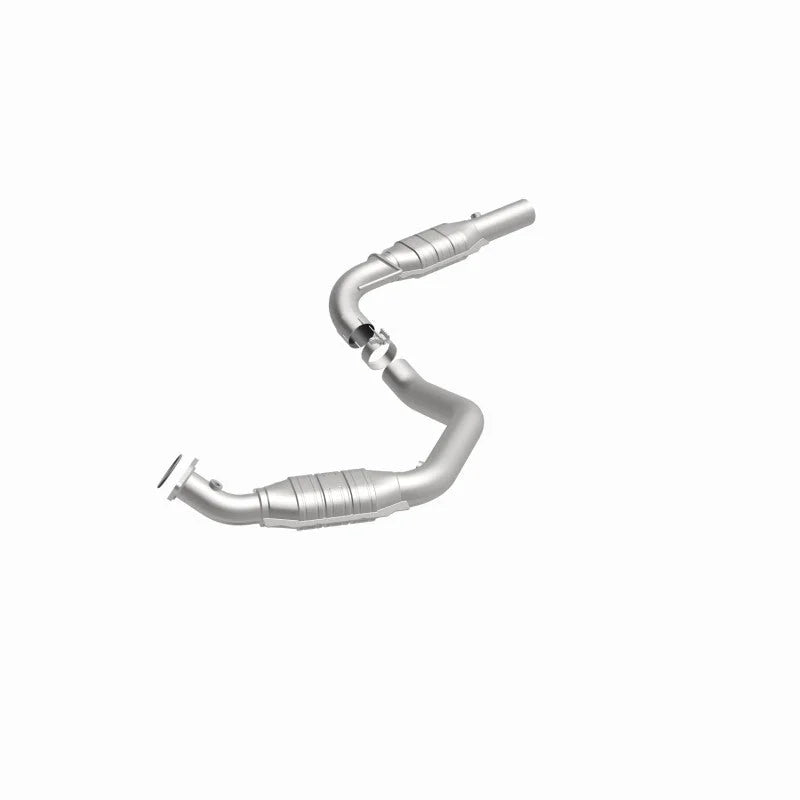 MagnaFlow Conv DF 03-09 GM 2500/3500 Driver Side - Installation View