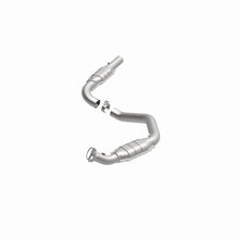 Load image into Gallery viewer, MagnaFlow Conv DF 03-09 GM 2500/3500 Driver Side - Additional View 14