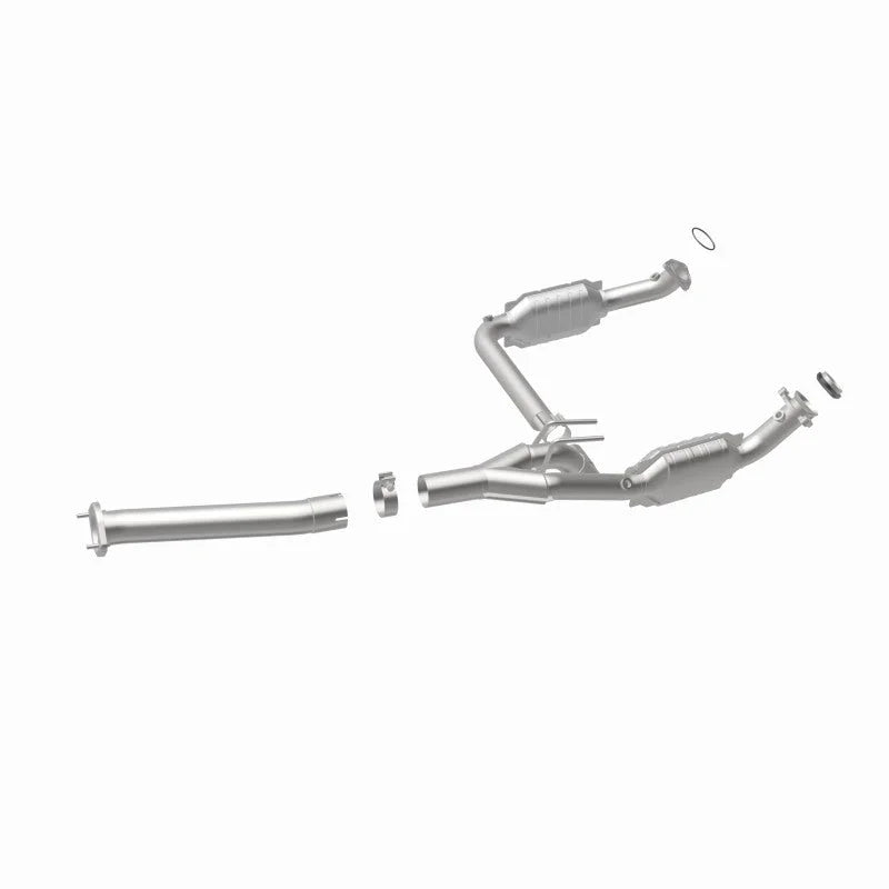MagnaFlow Conv DF 03- Chevy Express 4.3L/5.4L - Installation View