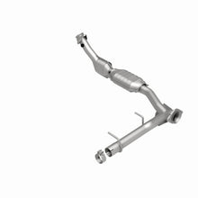 Load image into Gallery viewer, MagnaFlow Conv DF 03 Lincoln Navigator 5.4L - Additional View 12