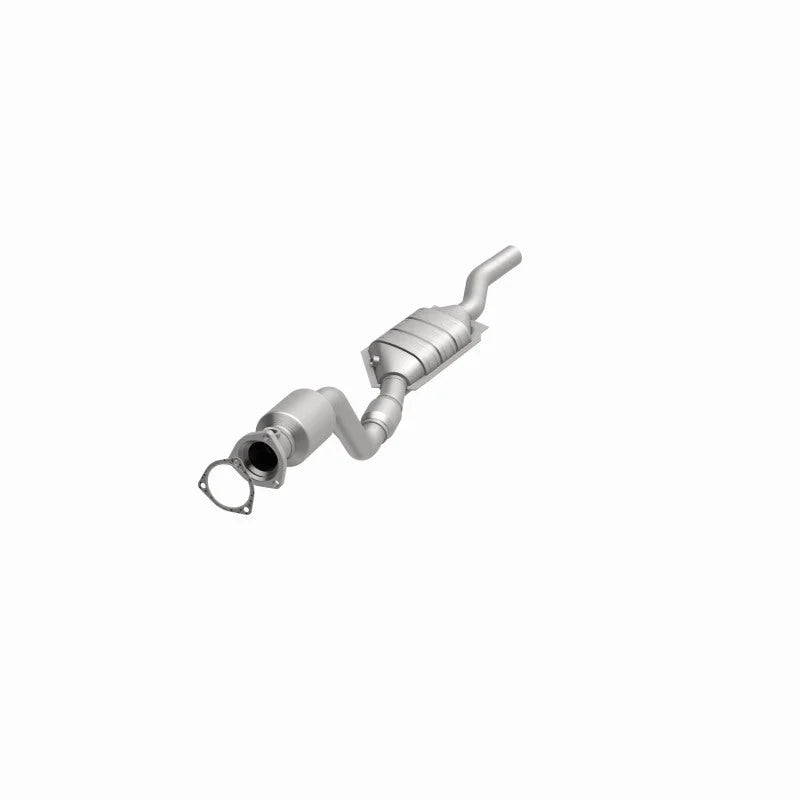 MagnaFlow Conv DF 03 Volkswagen Passat 2.8L - Installation View