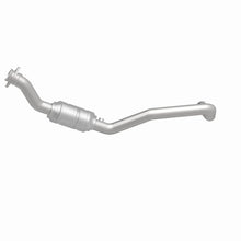 Load image into Gallery viewer, MagnaFlow Conv DF 04-05 Dodge RAM 1500 Pickup 3.7L (Inc 4WD 4.7L) D/S - Back View