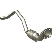 Load image into Gallery viewer, MagnaFlow Conv DF 04-05 Ram 1500 DS OEM - Main Product View