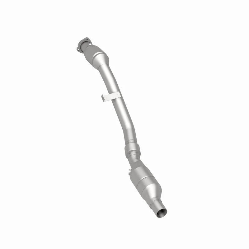 MagnaFlow Conv DF 04-06 Audi S4 4.2L - Installation View