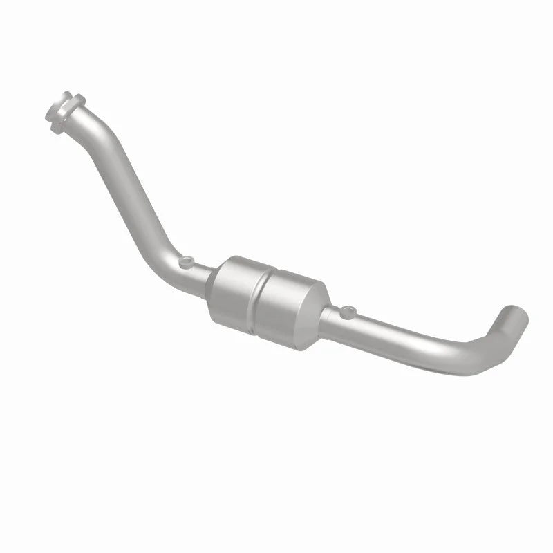 MagnaFlow Conv DF 04-06 Dodge Durango 5.7L Driver Side - Side View