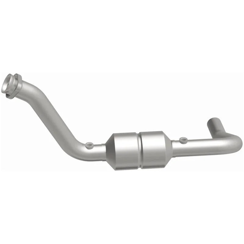MagnaFlow Conv DF 04-06 Dodge Durango 5.7L Driver Side - Installation View