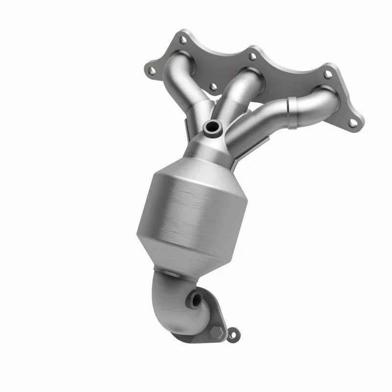 MagnaFlow Conv DF 04-06 Mitsubishi Galant 3.8L Front Manifold *NOT FOR SALE IN CALIFORNIA* - Installation View