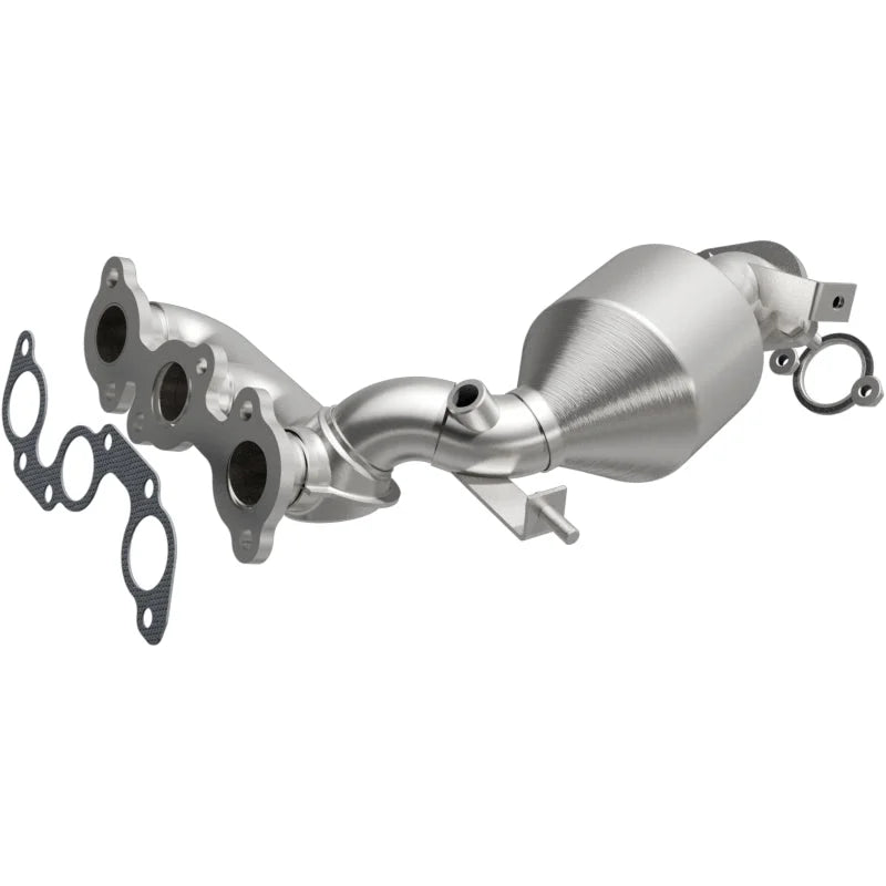 MagnaFlow Conv DF 04-06 Toyota Sienna 3.3L - Side View