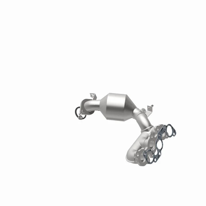 MagnaFlow Conv DF 04-06 Toyota Sienna 3.3L - Back View