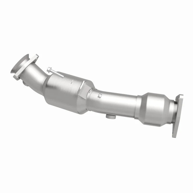 MagnaFlow Conv DF 04-07 VW Touareg 4.2L Driver Side - Back View