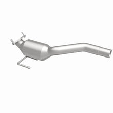 Load image into Gallery viewer, MagnaFlow Conv DF 04-07 VW Touareg 4.2L Driver Side - Side View