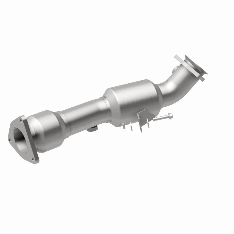MagnaFlow Conv DF 04-07 VW Touareg 4.2L Passenger Side - Side View