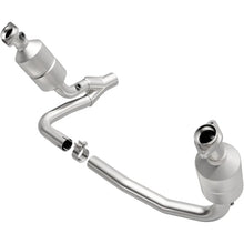 Load image into Gallery viewer, MagnaFlow Conv DF 04 Dakota 3.7/4.7 2WD OEM - Main Product View