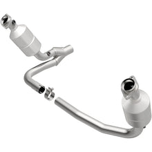 Load image into Gallery viewer, MagnaFlow Conv DF 04 Dakota 3.7/4.7 4WD OEM - Main Product View
