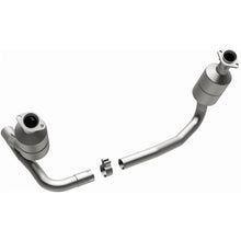Load image into Gallery viewer, MagnaFlow Conv DF 04 Dakota 3.7/4.7 4WD OEM - Installation View