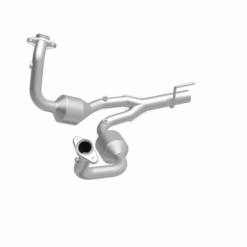 MagnaFlow Conv DF 04 Jeep Grand Cherokee 4.7L - Installation View