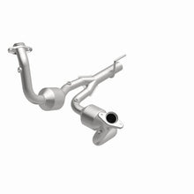 Load image into Gallery viewer, MagnaFlow Conv DF 04 Jeep Grand Cherokee 4.7L - Additional View 9