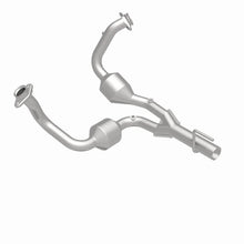Load image into Gallery viewer, MagnaFlow Conv DF 04 Jeep Grand Cherokee 4.7L - Additional View 10