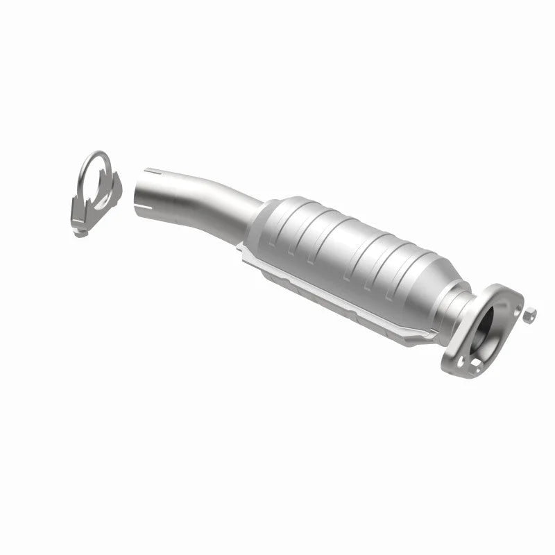 MagnaFlow Conv DF 04 Toyota Sienna 3.3L - Side View