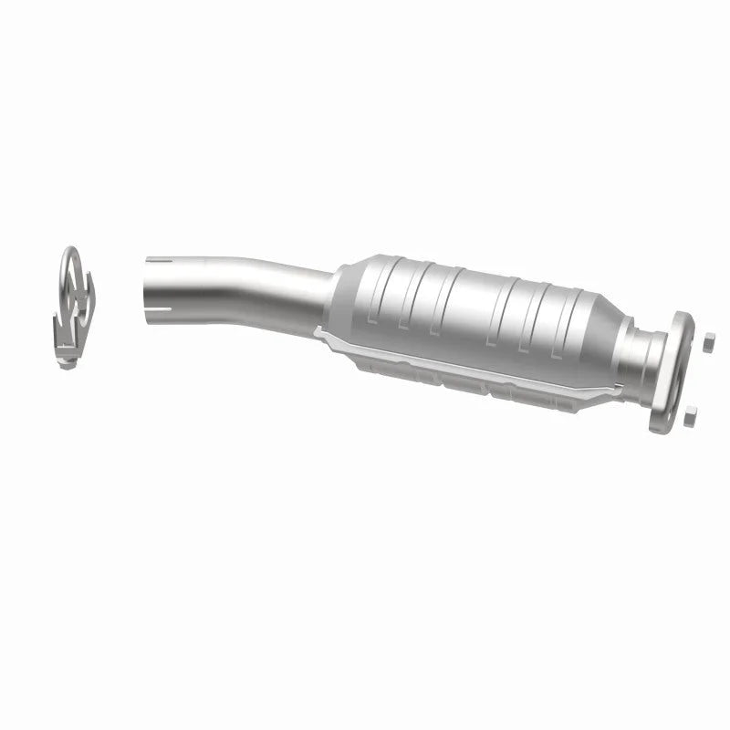 MagnaFlow Conv DF 04 Toyota Sienna 3.3L - Installation View
