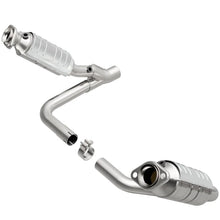 Load image into Gallery viewer, MagnaFlow Conv DF 05-06 Dodge Durango V6/V8 - Main Product View