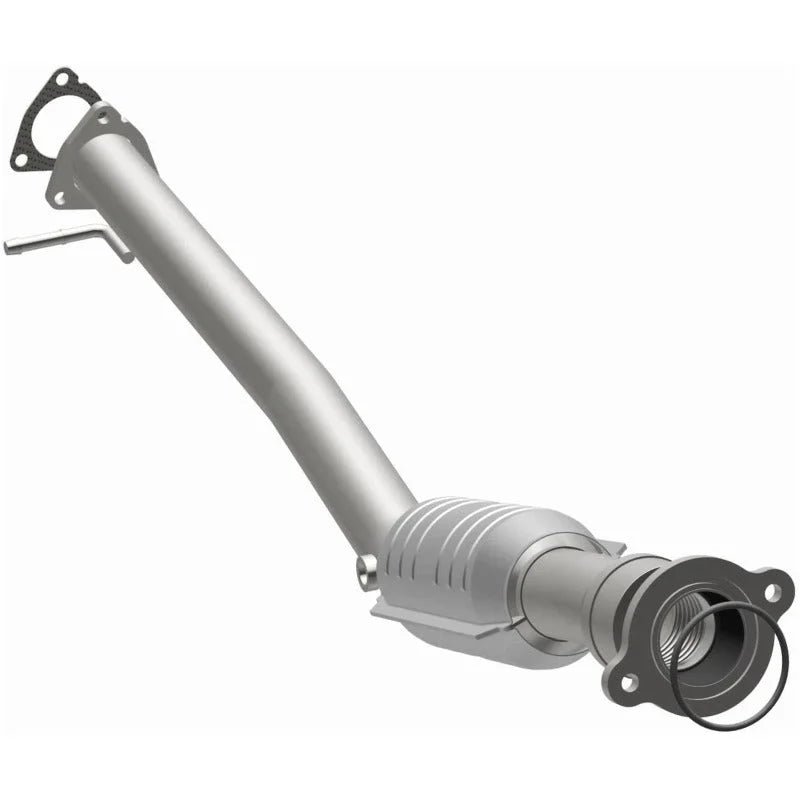 MagnaFlow Conv DF 05-06 Equinox 3.4L OEM - Back View