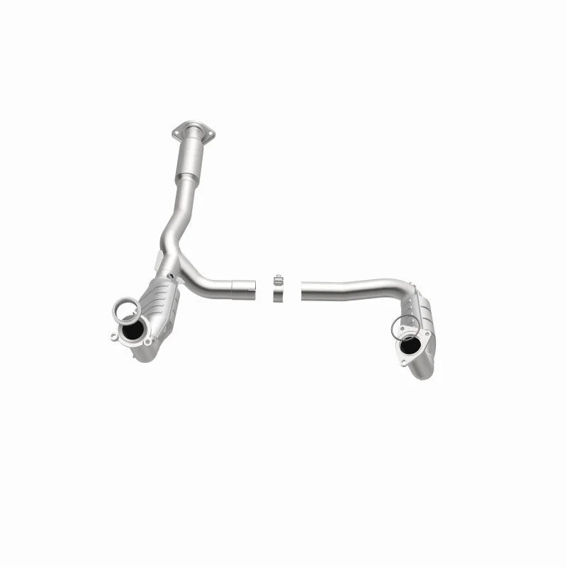 MagnaFlow Conv DF 05-06 GMC Envoy XL Denali - Installation View