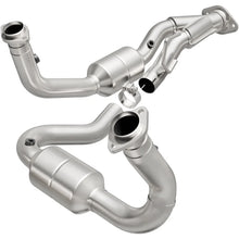 Load image into Gallery viewer, MagnaFlow Conv DF 05-06 Gr Cherokee 4.7 OEM - Main Product View