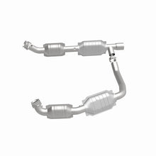 Load image into Gallery viewer, MagnaFlow Conv DF 05-07 Ford E-250/E-350 Econoline V8 5.4L - Side View