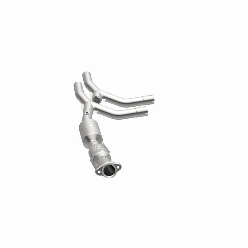MagnaFlow Conv DF 05-07 Ford E150 4.6L Passenger Side - Side View