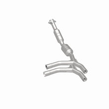 Load image into Gallery viewer, MagnaFlow Conv DF 05-07 Ford E150 4.6L Passenger Side - Additional View 10