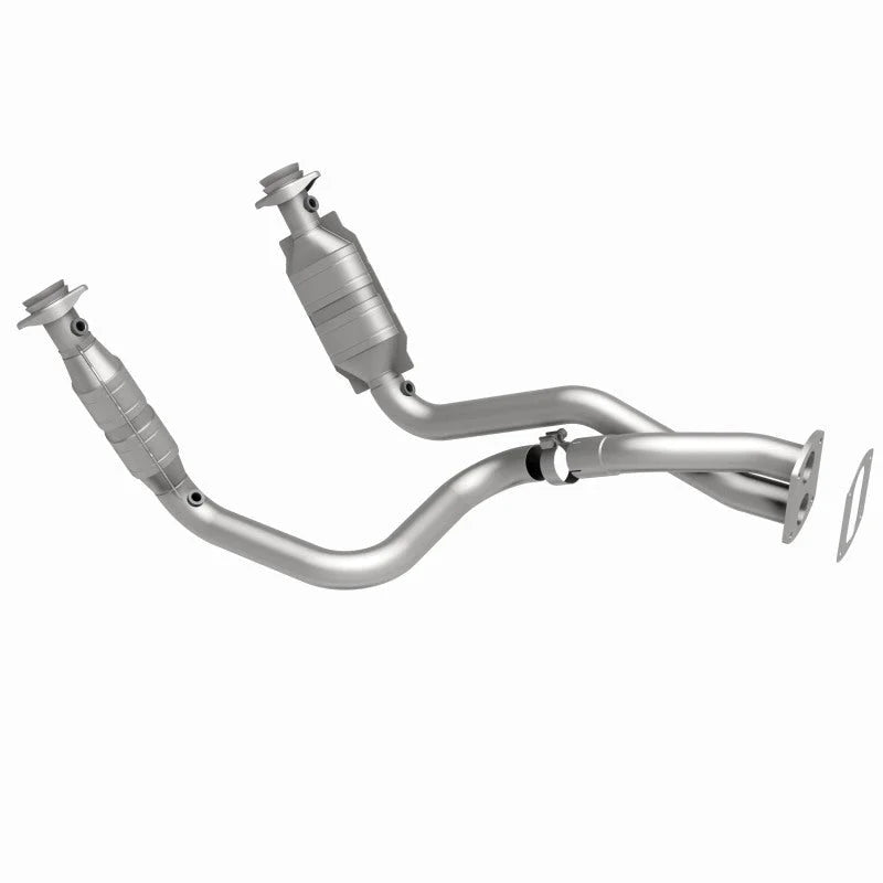 MagnaFlow Conv DF 05-07 Ford F250/F350 5.4L - Installation View