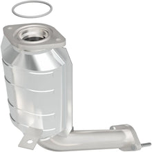 Load image into Gallery viewer, MagnaFlow Conv DF 05-07 Ford Freestyle 3.0L - Side View