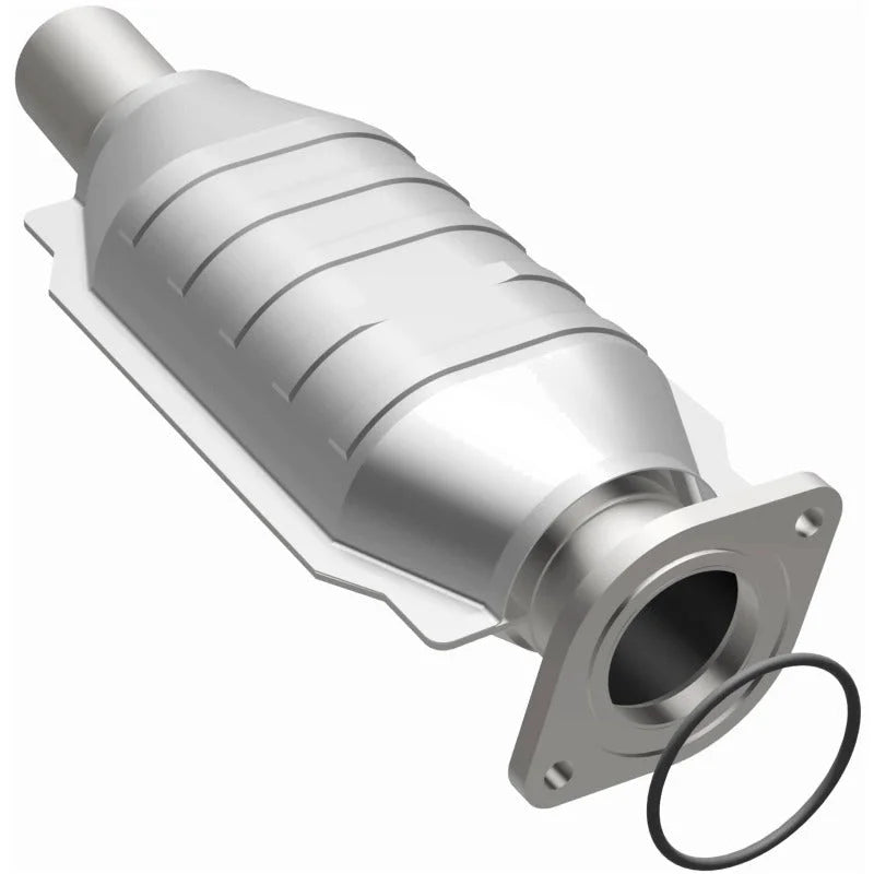 MagnaFlow Conv DF 05-07 Ford Freestyle 3.0L - Back View
