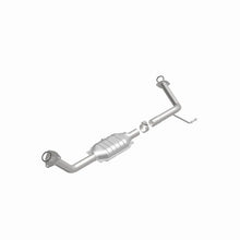 Load image into Gallery viewer, MagnaFlow Conv DF 05-07 Toyota Sequoia 8 4.7L D/S - Additional View 6