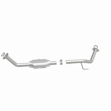 Load image into Gallery viewer, MagnaFlow Conv DF 05-07 Toyota Sequoia 8 4.7L D/S - Back View
