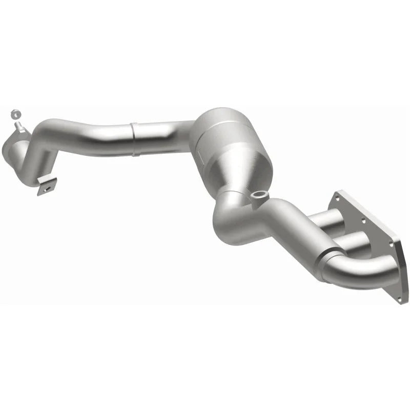 MagnaFlow Conv DF 05-09 Audi A8 6.0L - Side View
