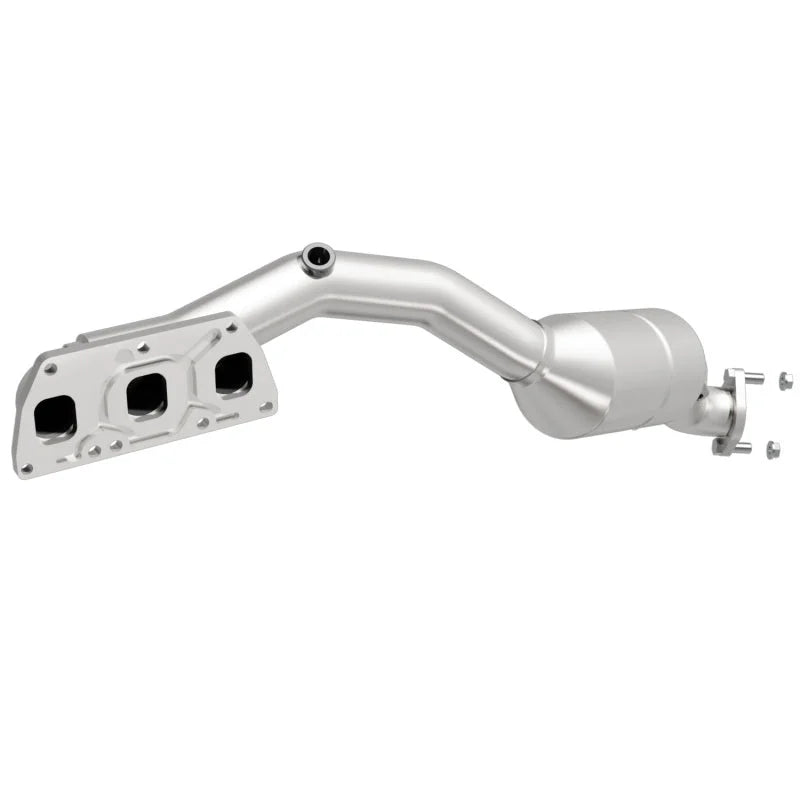 MagnaFlow Conv DF 05-09 Audi A8 6.0L - Side View