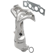Load image into Gallery viewer, MagnaFlow Conv DF 05-09 Scion tC 2.4L Manifold / 09 Toyota Corolla/Matrix 2.4L Manifold (49 State) - Side View