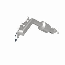 Load image into Gallery viewer, MagnaFlow Conv DF 05-09 Taco 4L D/S mani OEM - Back View