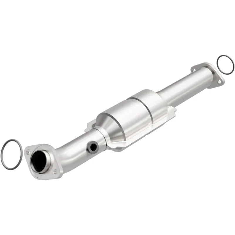 MagnaFlow Conv DF 05-09 Toyota Tacoma 4.0L P/S Rear - Side View