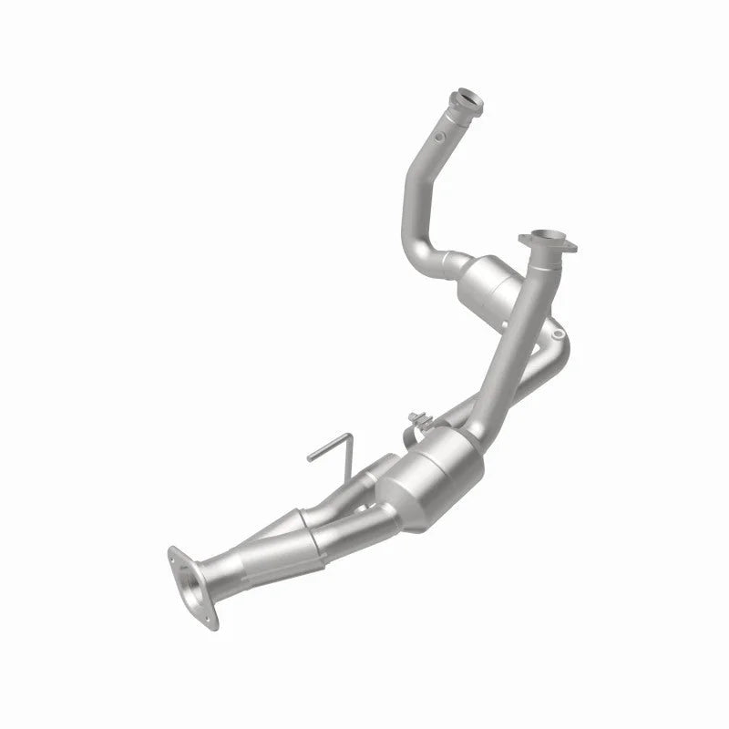 MagnaFlow Conv DF 06-07 Jeep Commander / 05-10 Grand Cherokee 5.7L Y-Pipe Assy (49 State) - Side View